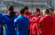 فايلر يبحث مع معاونيه برنامج الأهلي بعد تجميد النشاط الرياضى