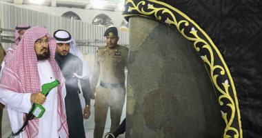 السعودية تطلب من المعتمرين المتأخرين عن المغادرة تقديم طلب إعفاء من الآثار القانونية