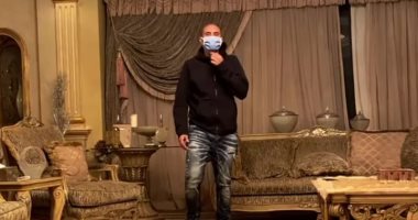 شاهد.. محمد زيدان ينضم لتحدى البقاء فى المنزل ويدعو محمد شوقى ومتعب للمشاركة
