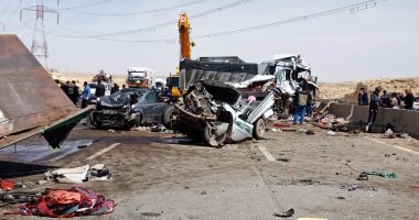انقلاب ميكروباص على الطريق الزراعى الشرقى بسوهاج