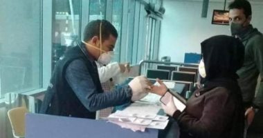 مطار القاهرة يستقبل رحلة استثنائية قادمة من عمان تقل 135 مصريا