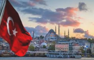 أسامة عبد العزيز: أردوغان يصارع في سباق خاسر