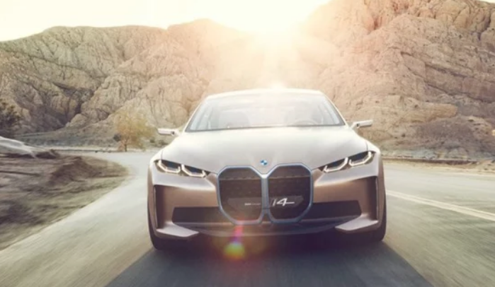 BMW تخفى 50% من سيارات الوقود وتستحدث أنواع كهربائية بحلول 2021
