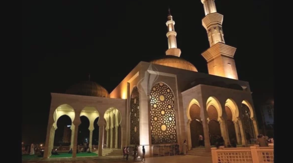 غزة تغلق المساجد لمواجهة كورونا
