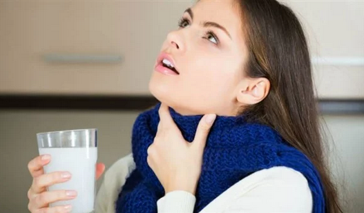 هل تفيد غرغرة الماء والملح في مواجهة فيروس كورونا؟