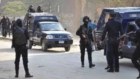 قوات الداخلية تواصل انتشارها لتنفيذ قرار حظر التجوال في رابع أيامه