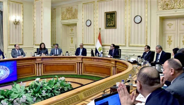 الحكومة : أزمة فيروس كورونا تأتي في توقيت سيئ للغاية للاقتصاد العالمي