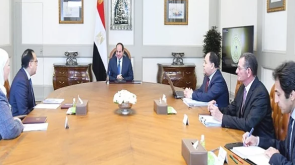 الرئيس السيسى يصدر 3 قرارات مهمة .. أبرزها توفير الدعم للحماية الاجتماعية