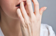 احذر.. قضم الأظافر يؤدى للإصابة بفيروس كورونا