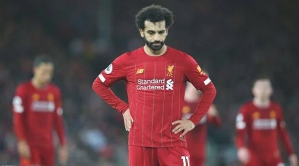 رسميا.. ليفربول يعلن تجميد النشاط الرياضي