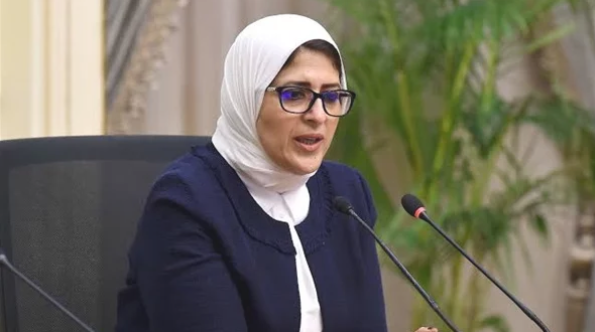 الصحة توضح كيفية ارتداء الماسك واستخدامه ونزعه والتخلص منه