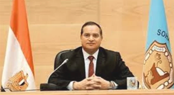تعليق العمل بجامعة سوهاج بدءًا من الغد