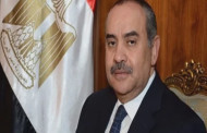 بعد قرار تعليق رحلات.. وزير الطيران يجتمع برؤساء الشركات لوضع خطة طوارئ