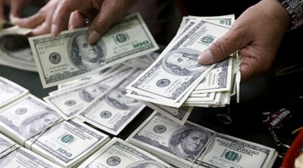 استقرار سعر الدولار في تعاملات اليوم