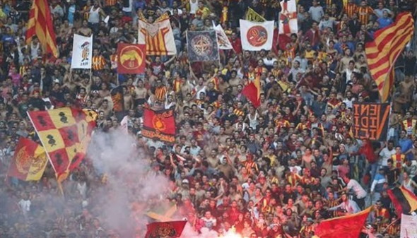 جماهير الترجي تزحف اتجاه ستاد رادس قبل مباراة الزمالك