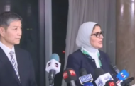 وزيرة الصحة تخضع لفحوصات كورونا في مطار بكين