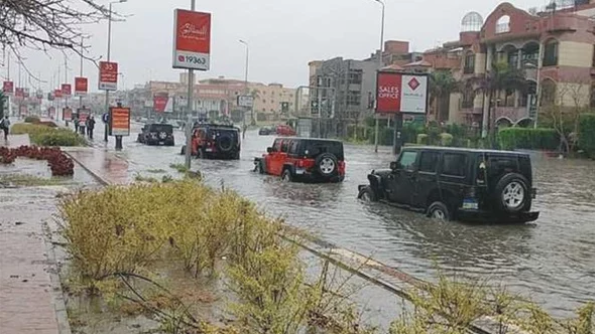 رئيس الوزراء يكشف حجم مياه الأمطار التي سقطت علي مصر خلال يومين