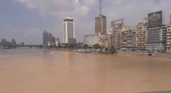 برلماني يكشف أسباب عكارة مياه نهر النيل وموعد اختفائها