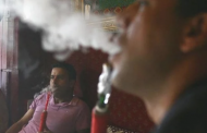 الحكومة تنصح بالتوقف فورا عن تدخين الشيشة