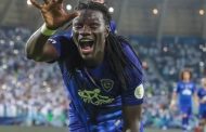 الهلال السعودي يفعل بند التجديد لعام إضافي في عقد جوميز