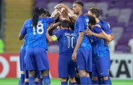 من داخل الحجر الصحي.. نجم الهلال السعودي يطمئن جماهيره