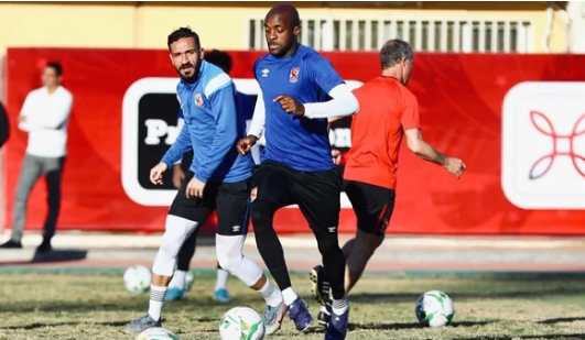 الأهلي يعود للتدريبات ظهر اليوم رغم توقف الدوري