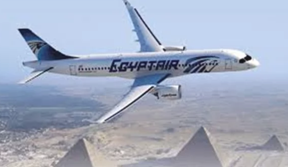 إعادة 150 مصريا من بريطانيا على رحلات استثنائية لـ مصر للطيران