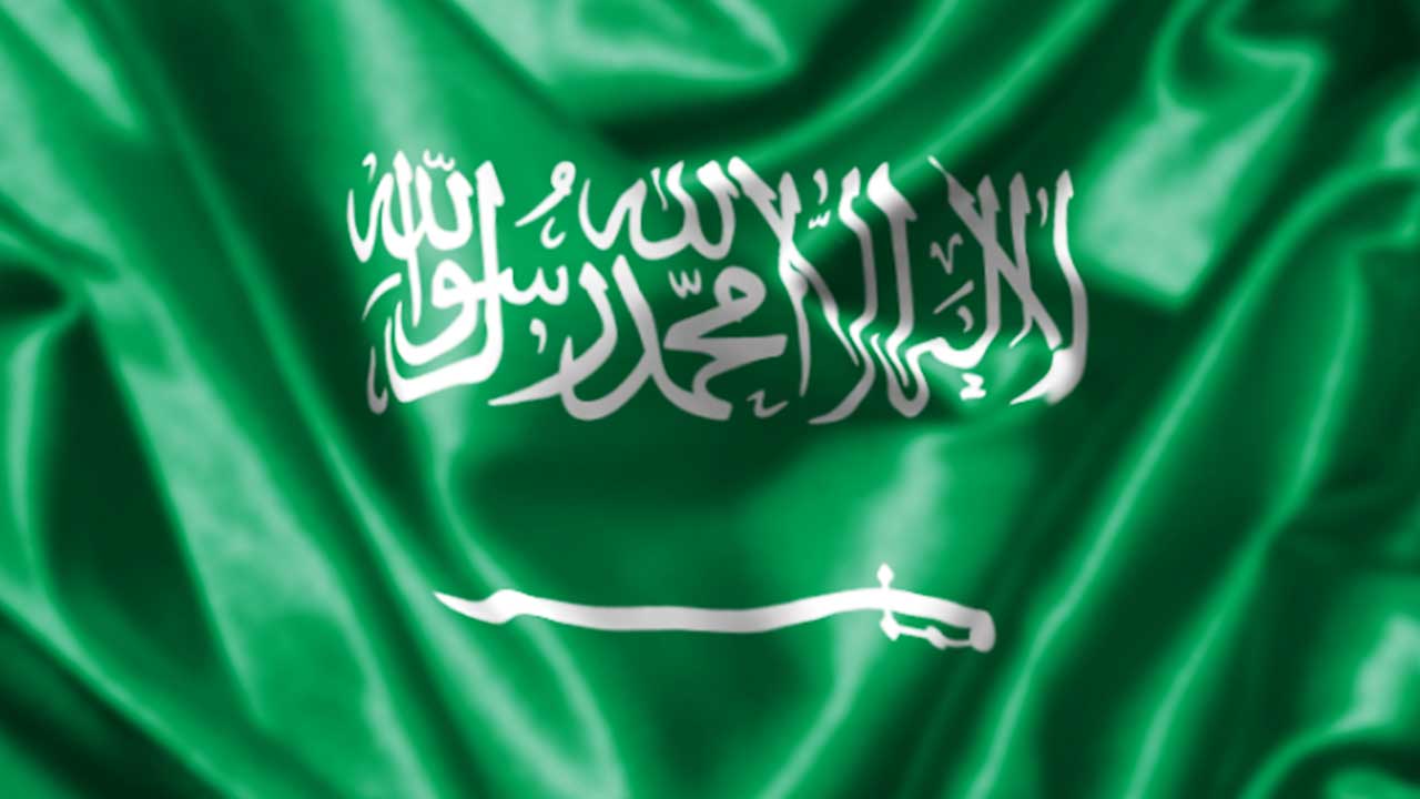 السعودية تفرض حظرا كاملا على مواطني مكة والمدينة 