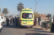 مصرع طفلة صدمتها سيارة مسرعة أمام منزلها بكوم أمبو