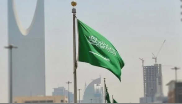 #ريحه حريق في_الرياض ..ماذا يحدث في المملكة
