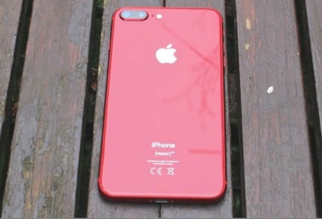 اشتري iphone 8 Plus نسخة 64 جيجابايت بـ 4900 جنيه فقط