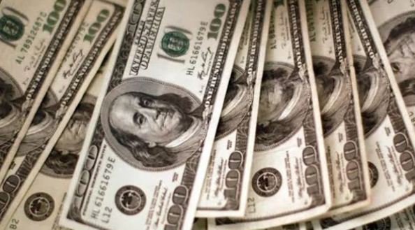 منذ 30 عاما.. تعرف على المؤسسة التى أسقطت عن مصر نصف ديونها