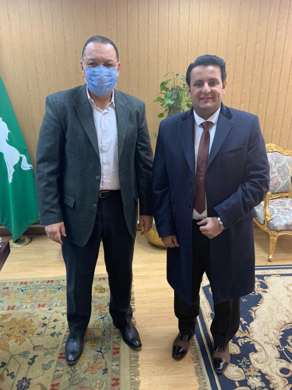 النائب أحمد سمير زكريا يلتقى محافظ الشرقية لبحث أجندته التشريعية بمجلس الشيوخ