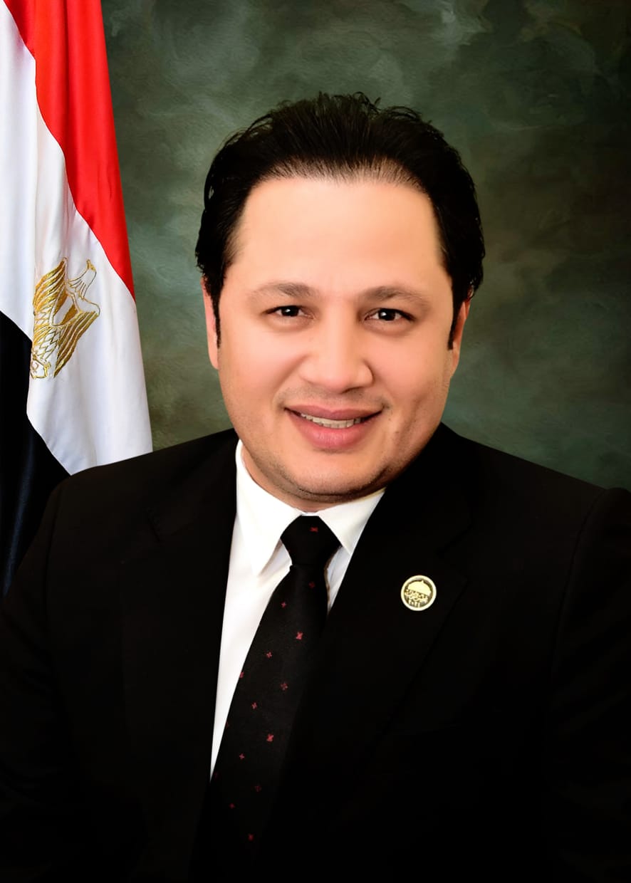 النائب سيد سمير يتقدم بطلب إحاطة بشأن تجديد التعاقد مع 36 ألف معلم