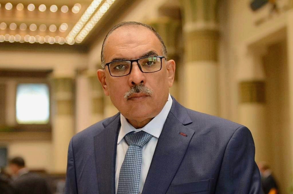 الشحات يطالب باستدعاء وزير الإعلام أمام البرلمان للمسأله حول تجاوزات 