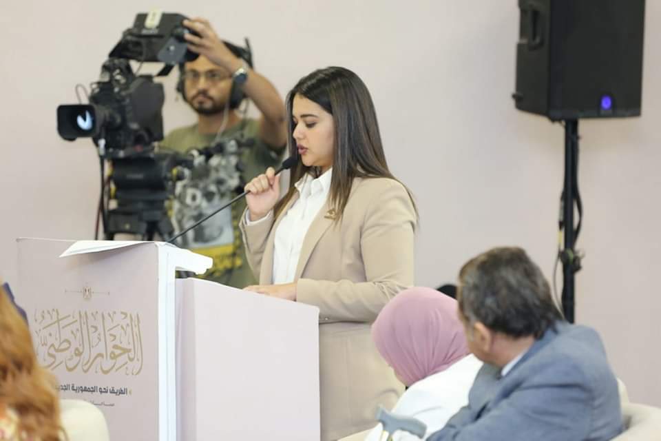 مريم طلعت السادات توصي بتوفير برامج الدعم الزوجي والأسري في المجتمع لمواجهة مشكلة الطلاق