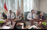 وزير الصحة يستقبل عبد الفتاح الشحات وسحر صدقي ويؤكد الانتهاء من مستشفى ابوتشت العام