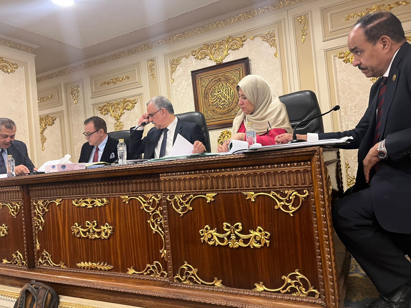 اقتراحات النواب توافق على طلب 
