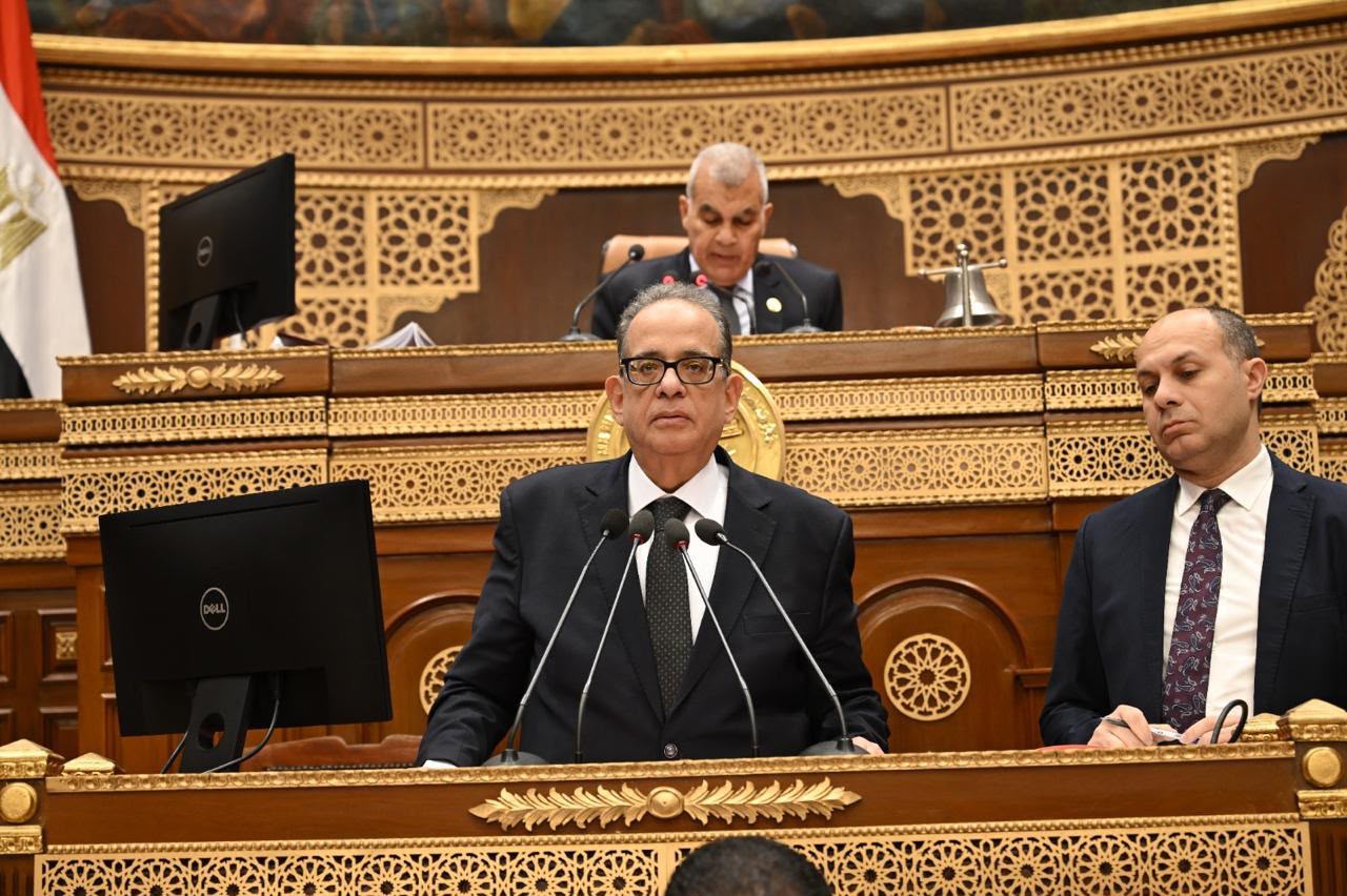 النائب طارق عبد العزيز : توجيهات الرئيس السيسي حول التعليم خارطة طريق ركيزتها الأساسية بناء الإنسان
